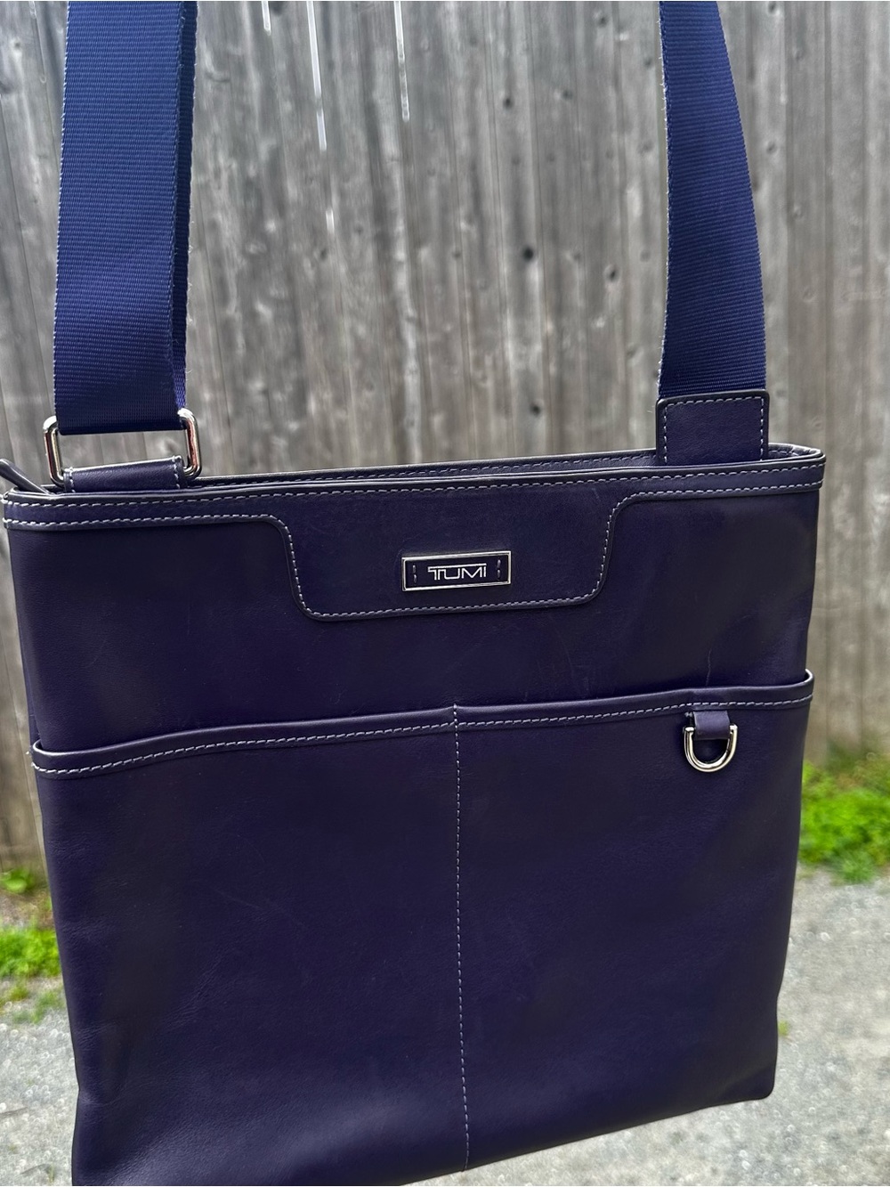 Tumi Crossbody Bag Purse w/ Ajustable Nylon Strap Purple Leather Travel